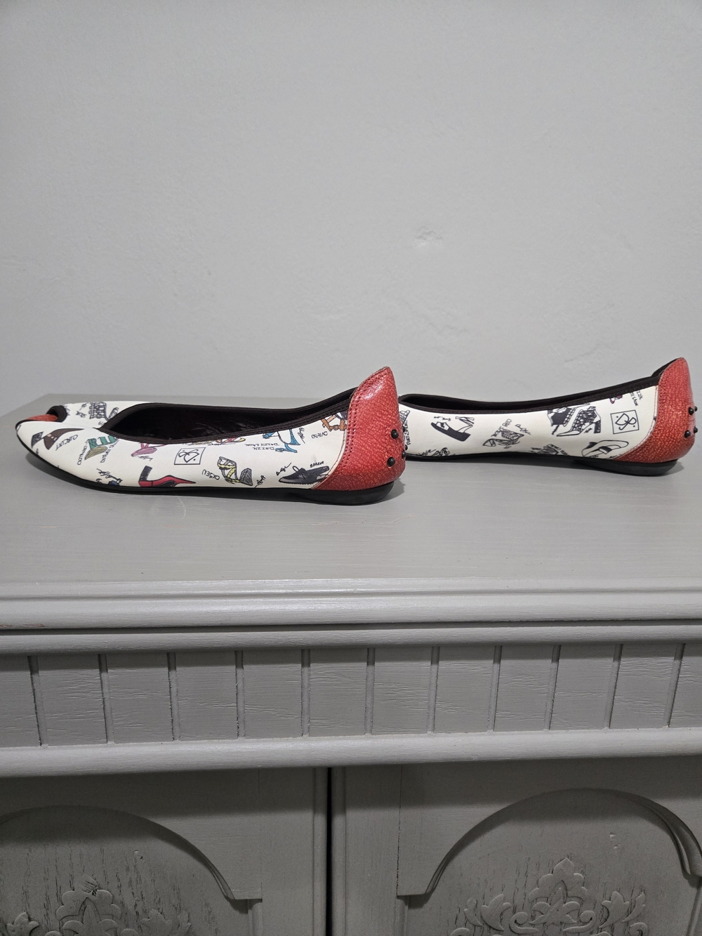 Women's Printed Open Toe Flats with Sienna Studded Accent Heel Really Fun Print